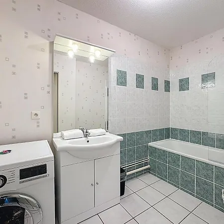 Sejour Cosy - Lit 180x200 - Wifi - Parking Lejlighed